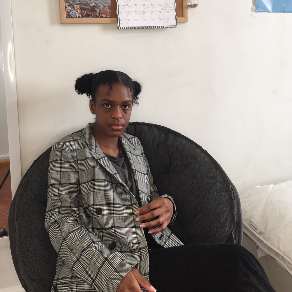 Aritzia | Plaid Blazer